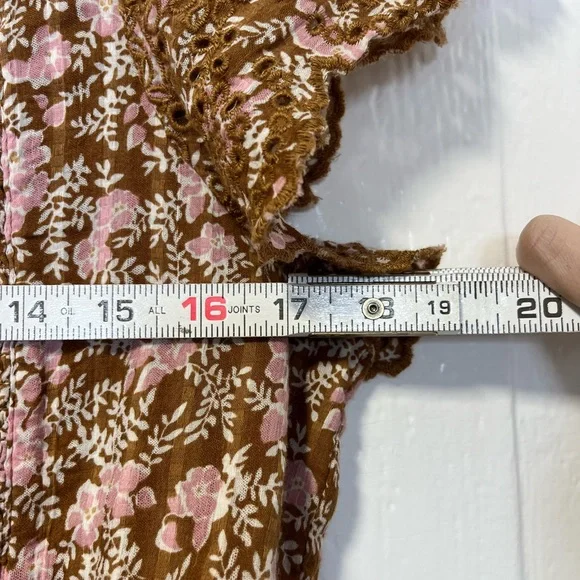 NWT American Eagle Floral Ruffle sleeve babydoll cropped top size large - Picture 8 of 8